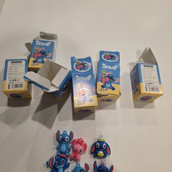 Lilo And Stick Doll - Blue and Yellow - Picture 4 of 4